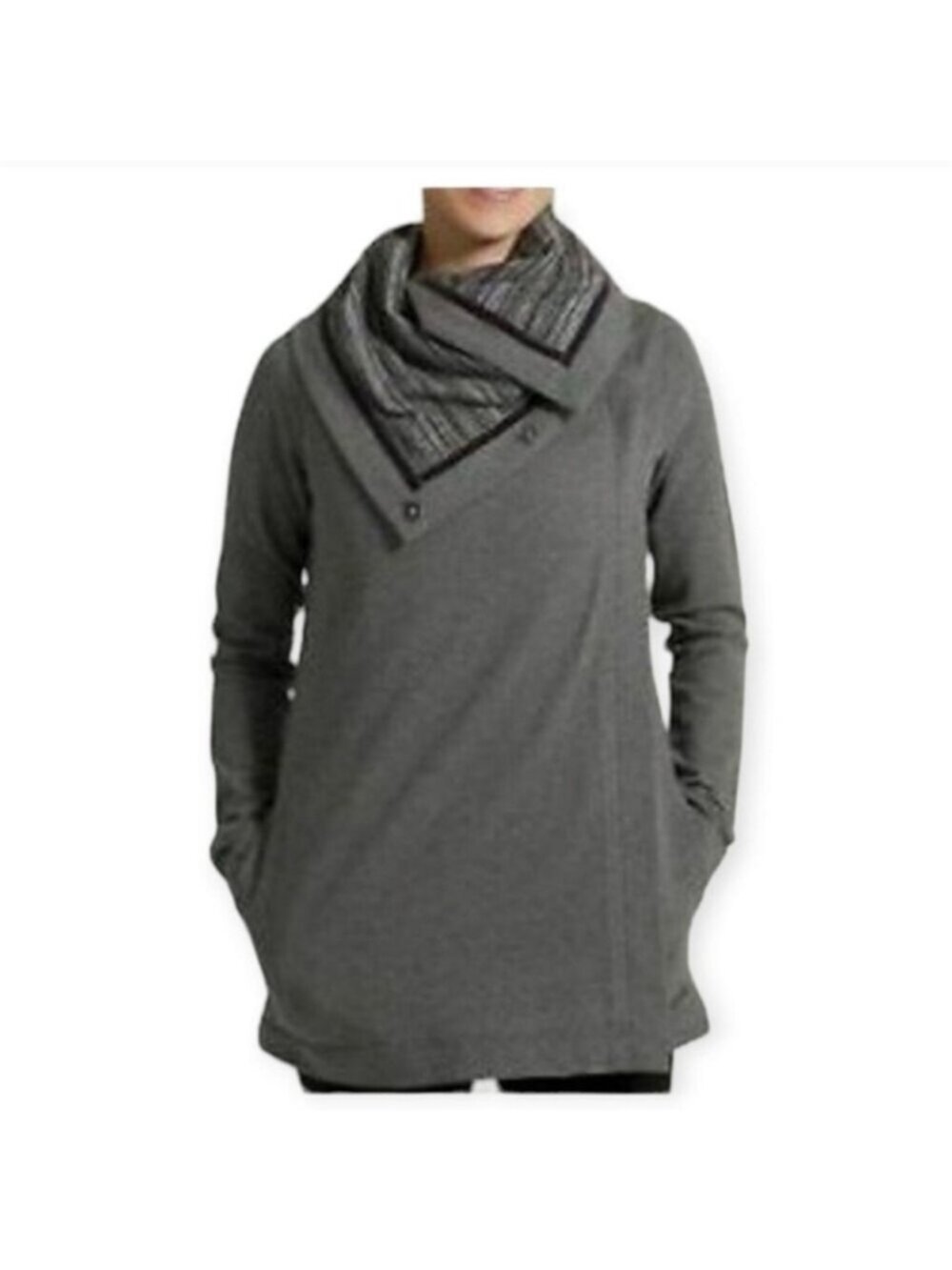 Size 2 Lululemon Athletica Gray Reversible Wrap sweater jacket